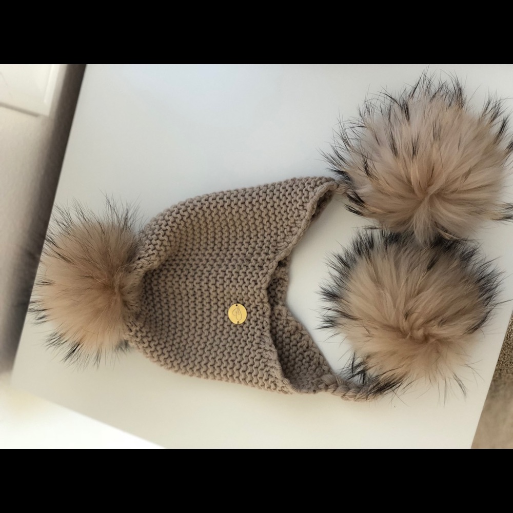 Milaves hats brand new!